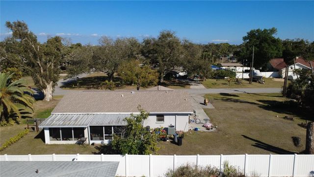 1144 PINELAND AVENUE, Venice, FL 34285