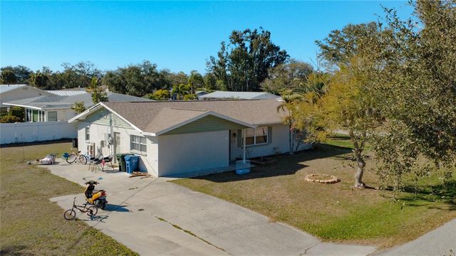 1144 PINELAND AVENUE, Venice, FL 34285