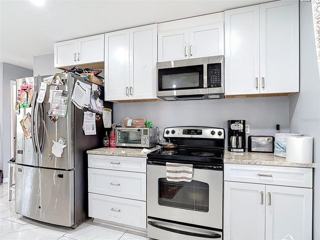 1144 PINELAND AVENUE, Venice, FL 34285