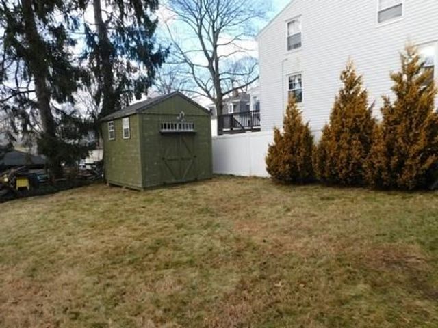 16 Hobbs Road 1, Medford, MA 02155