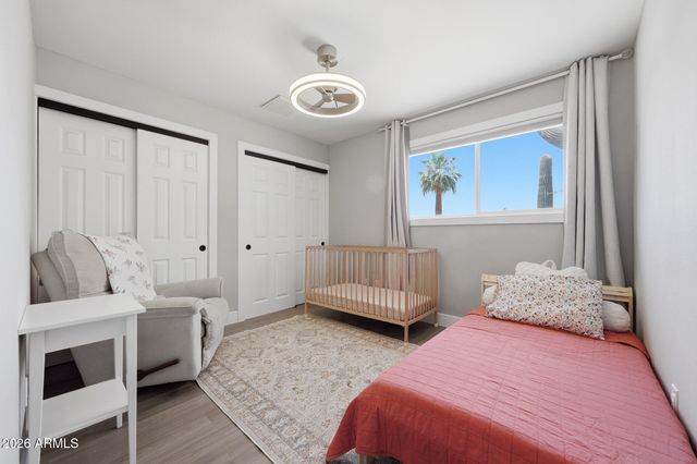 4420 W CHOLLA Street, Glendale, AZ 85304