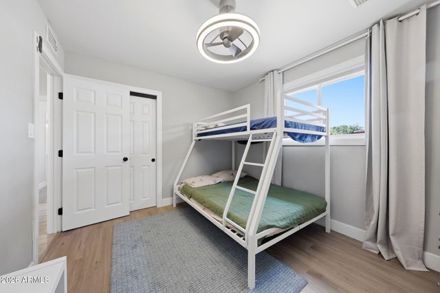 4420 W CHOLLA Street, Glendale, AZ 85304