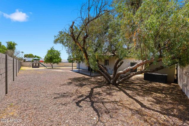 4420 W CHOLLA Street, Glendale, AZ 85304