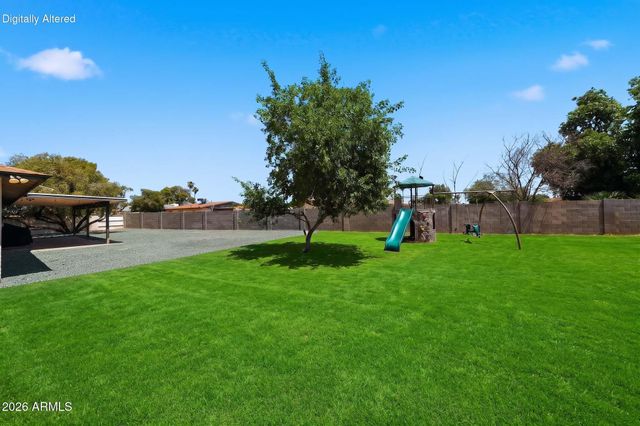 4420 W CHOLLA Street, Glendale, AZ 85304