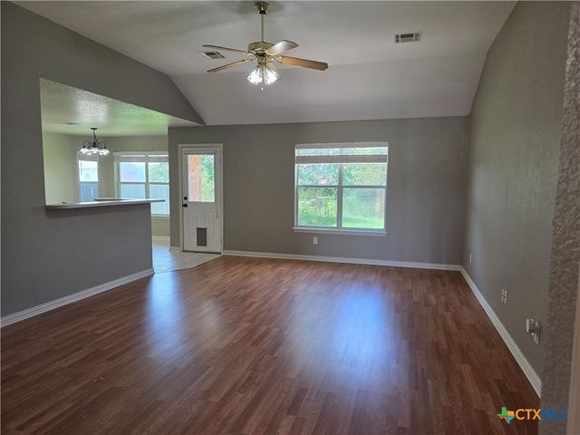 2803 Lindsey Drive, Copperas Cove, TX 76522