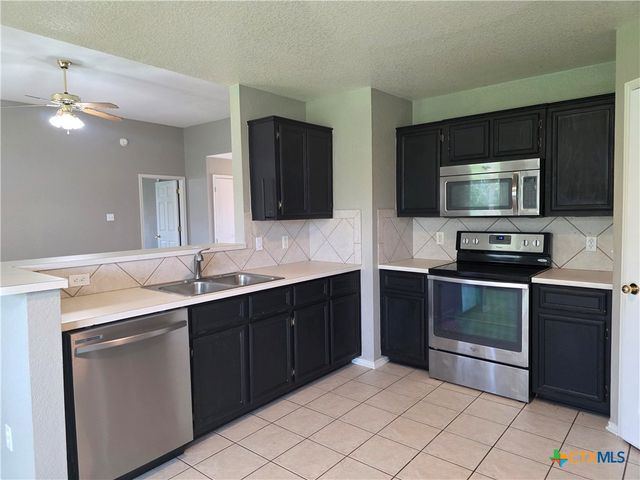 2803 Lindsey Drive, Copperas Cove, TX 76522