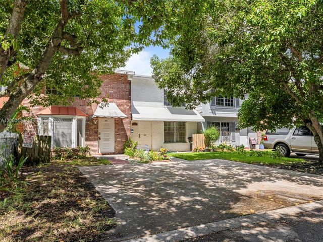 3609 Townhouse Court 3609, West Palm Beach, FL 33407
