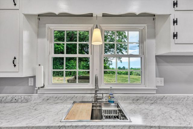 48 Irvin Seay RD, Bassett, VA 24055