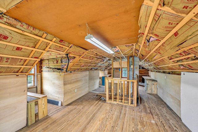 48 Irvin Seay RD, Bassett, VA 24055