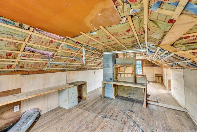 48 Irvin Seay RD, Bassett, VA 24055