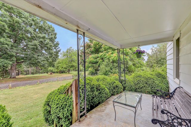 48 Irvin Seay RD, Bassett, VA 24055