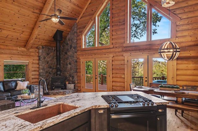 211 Fox Rd, Glencoe, CA 95232