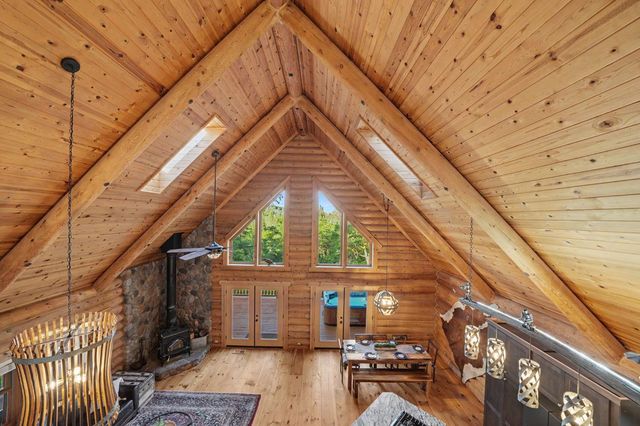 211 Fox Rd, Glencoe, CA 95232