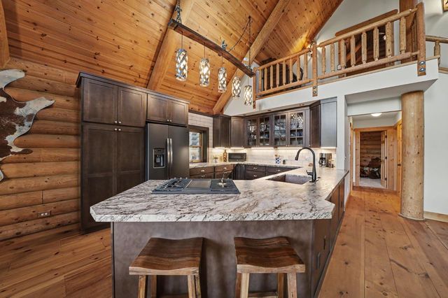 211 Fox Rd, Glencoe, CA 95232