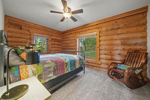 211 Fox Rd, Glencoe, CA 95232