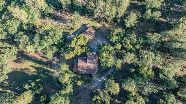 211 Fox Rd, Glencoe, CA 95232