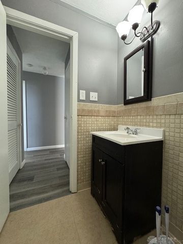 4131 Merryfield Avenue, Dayton, OH 45416