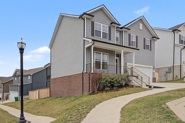 225 Oasis Dr, La Vergne, TN 37086