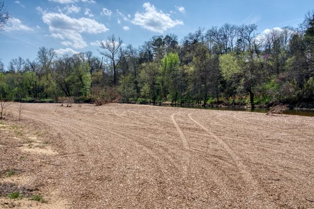 519 Terra Vista, Berryville, AR 72616
