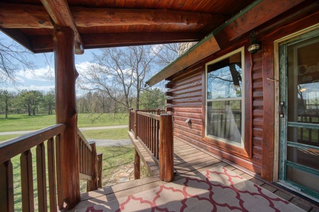 519 Terra Vista, Berryville, AR 72616