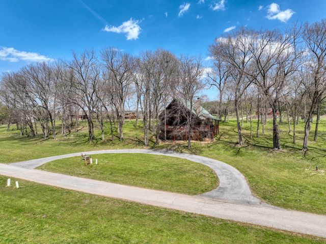 519 Terra Vista, Berryville, AR 72616