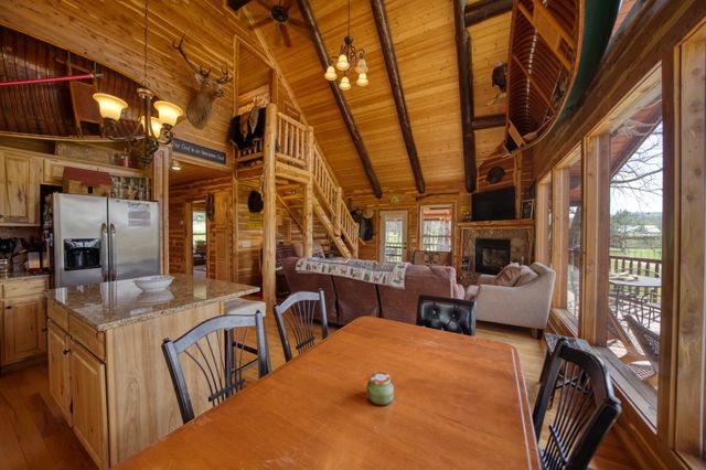519 Terra Vista, Berryville, AR 72616