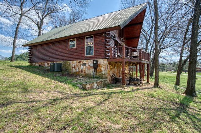 519 Terra Vista, Berryville, AR 72616