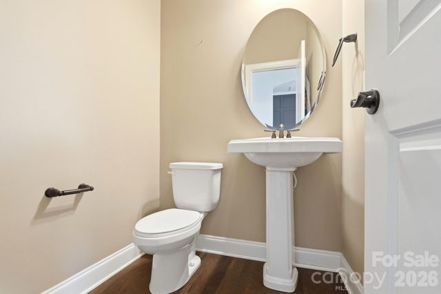 102 Chadderton Way, Waxhaw, NC 28173