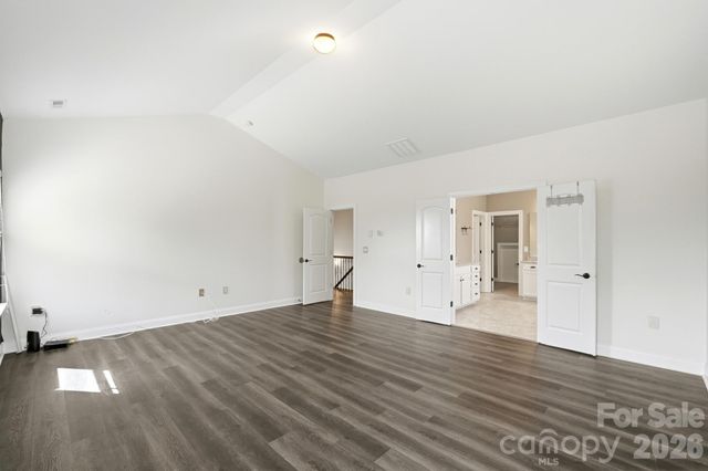 102 Chadderton Way, Waxhaw, NC 28173