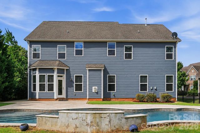 102 Chadderton Way, Waxhaw, NC 28173
