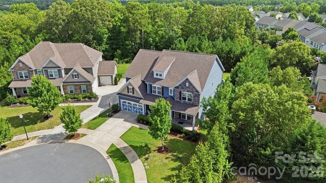 102 Chadderton Way, Waxhaw, NC 28173