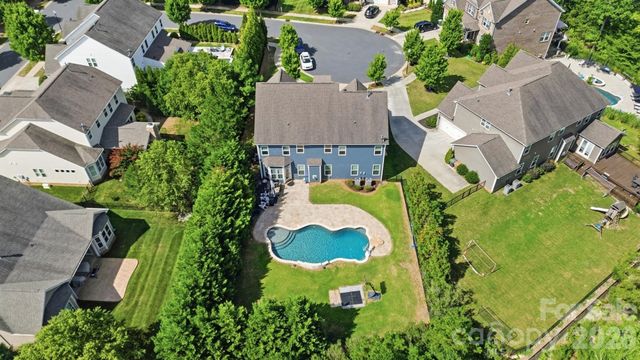 102 Chadderton Way, Waxhaw, NC 28173