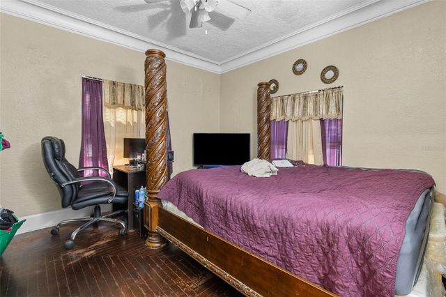 1900 17TH STREET S, St Petersburg, FL 33712