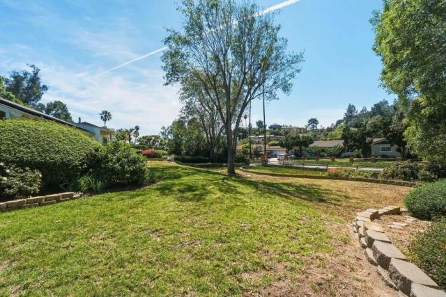 4999 Resmar Road, La Mesa, CA 91941