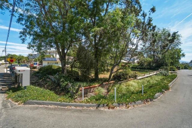 4999 Resmar Road, La Mesa, CA 91941