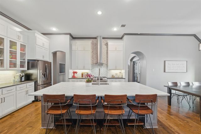537 Sheer Bliss Lane, Fort Worth, TX 76114