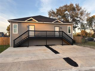 4817 Wylie Street A, Houston, TX 77026