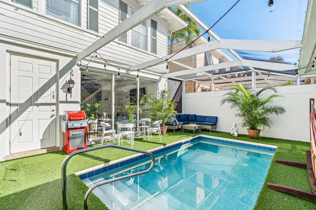 116 Caravelle Drive, Jupiter, FL 33458