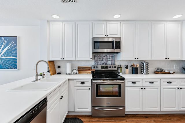 116 Caravelle Drive, Jupiter, FL 33458