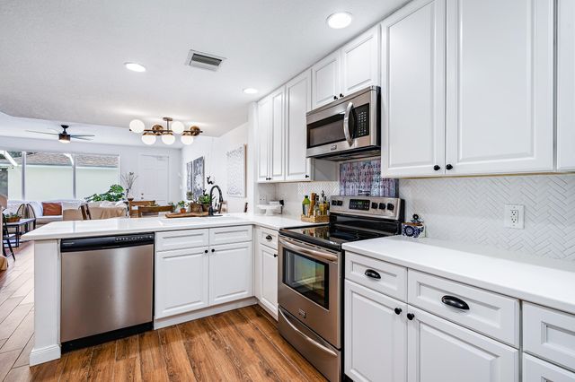 116 Caravelle Drive, Jupiter, FL 33458