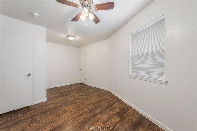 3900 Old College Road 11, Bryan, TX 77801