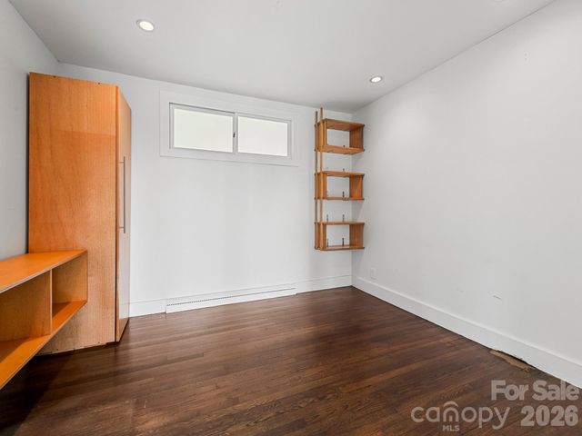 36 Robinwood Avenue, Asheville, NC 28806