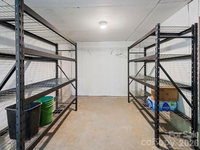 36 Robinwood Avenue, Asheville, NC 28806