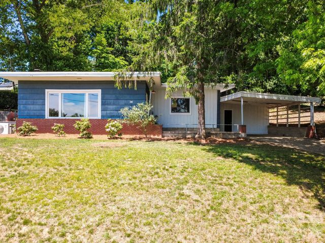 36 Robinwood Avenue, Asheville, NC 28806