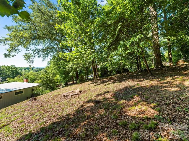 36 Robinwood Avenue, Asheville, NC 28806