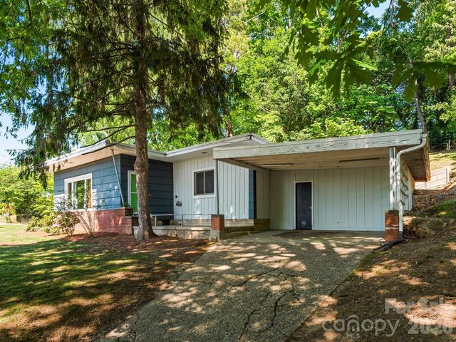 36 Robinwood Avenue, Asheville, NC 28806