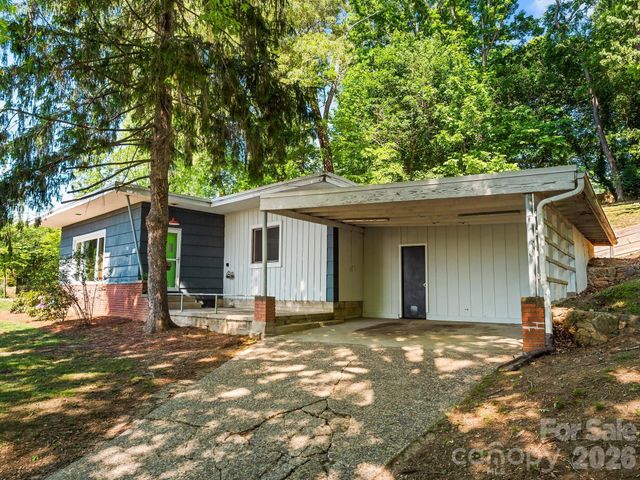 36 Robinwood Avenue, Asheville, NC 28806