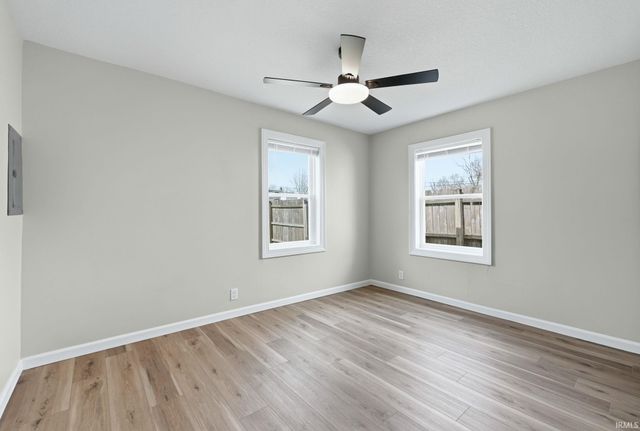 4018 S Park Drive, Fort Wayne, IN 46806