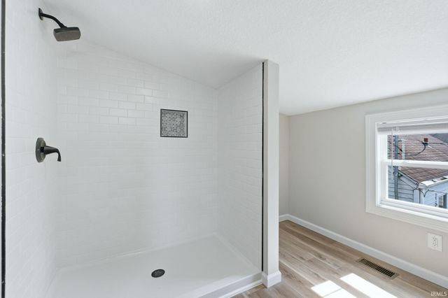 4018 S Park Drive, Fort Wayne, IN 46806