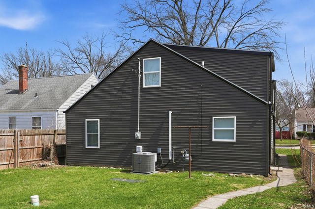 4018 S Park Drive, Fort Wayne, IN 46806